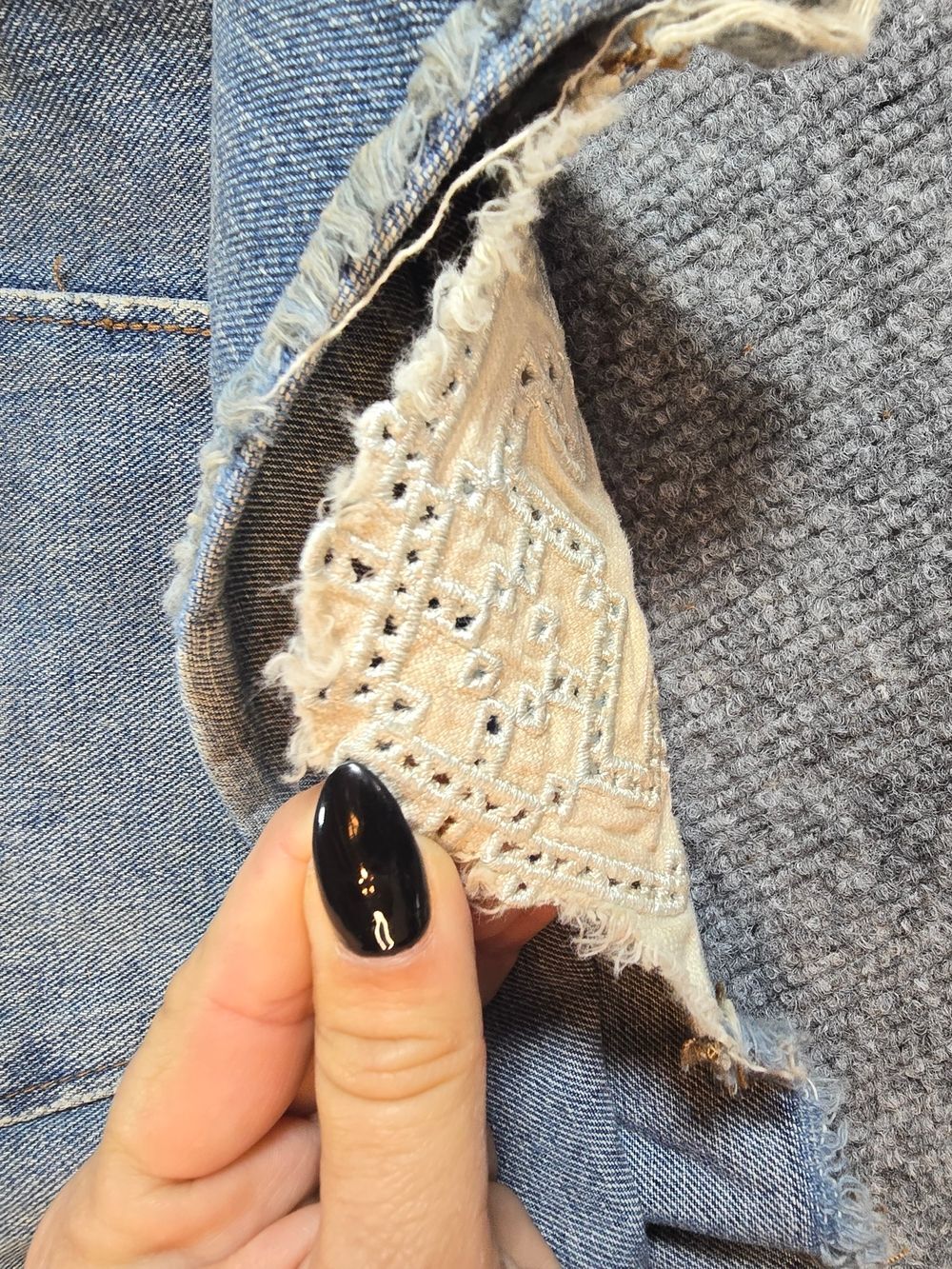 Free People Denim Mini Skirt Womens 6 Blue Lace Inset Boho Festival - Picture 8 of 8